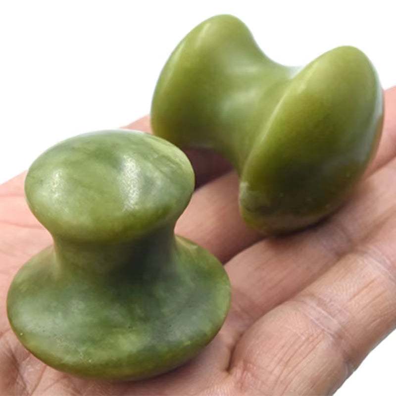 Natural Green Massager quartz massager roller for facial and neck relaxation.